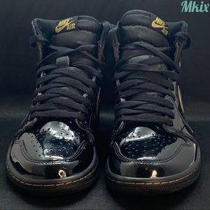 Air Jordan 1 Black Metallic Size 9